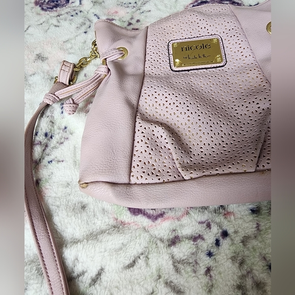 Nicole Miller Pastel Pink Purse - Picture 3 of 4